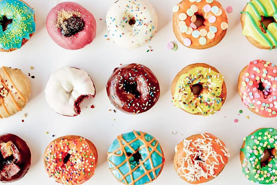 1103x736 Laptop Donut Wallpaper