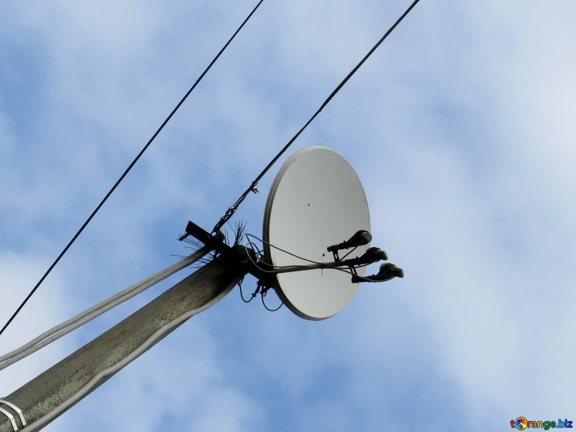 1920x1440 Satellite Dishes Image The Satellite Dish On The Electric Pole Image Energy № 31194. Torange.biz Free Pics On Cc By License