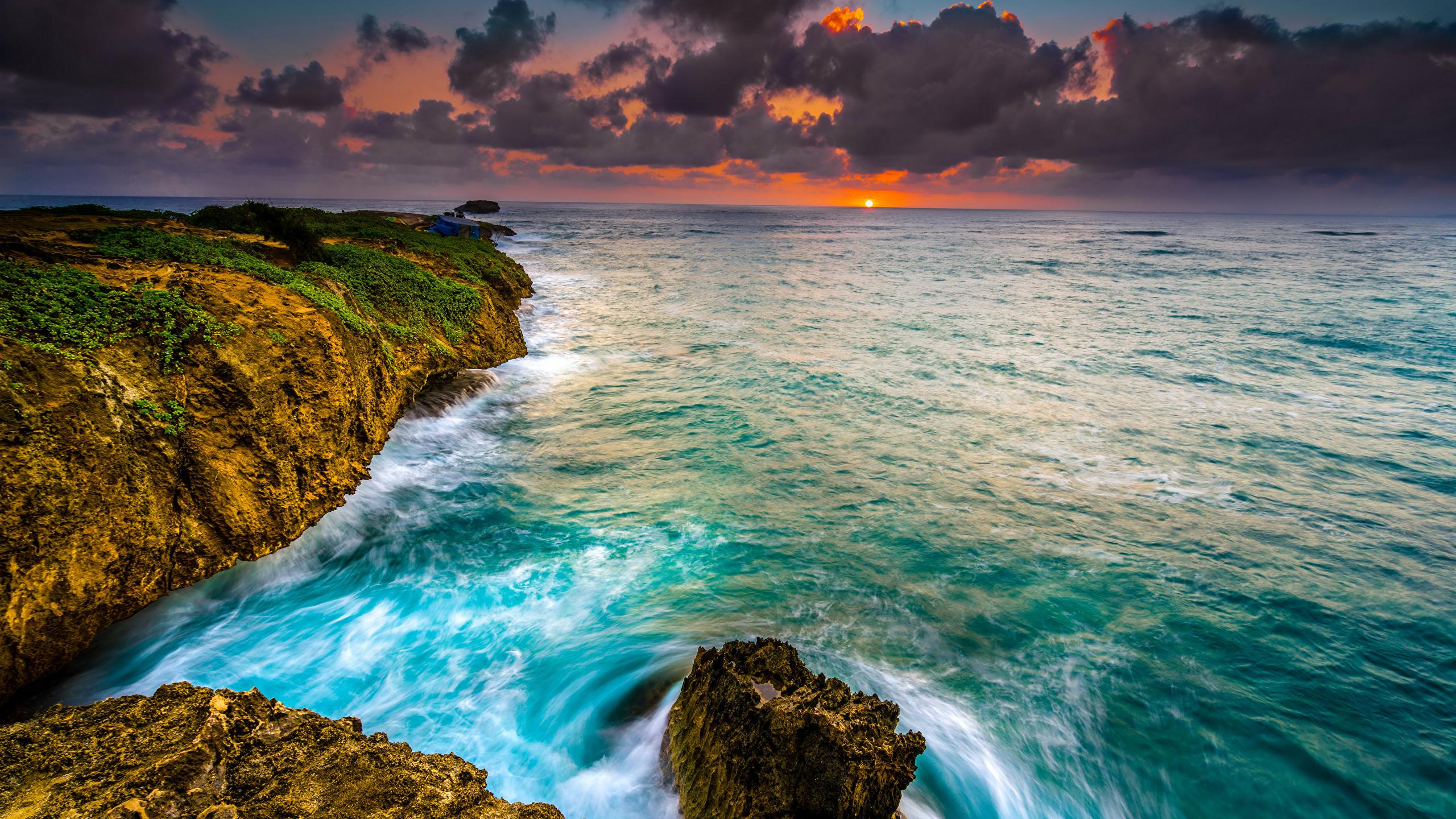 2560x1440 Desktop Wallpaper Hawaii USA Crag Ocean Nature Waves 2560x1440