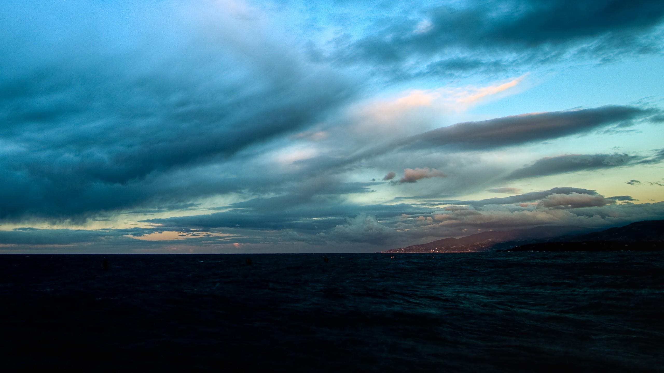2560x1440 Sea Desktop Wallpaper