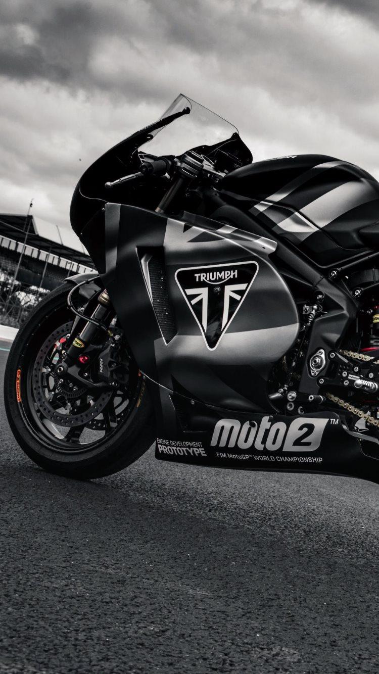 750x1334 Download wallpaper: Triumph Daytona 765 750x1334