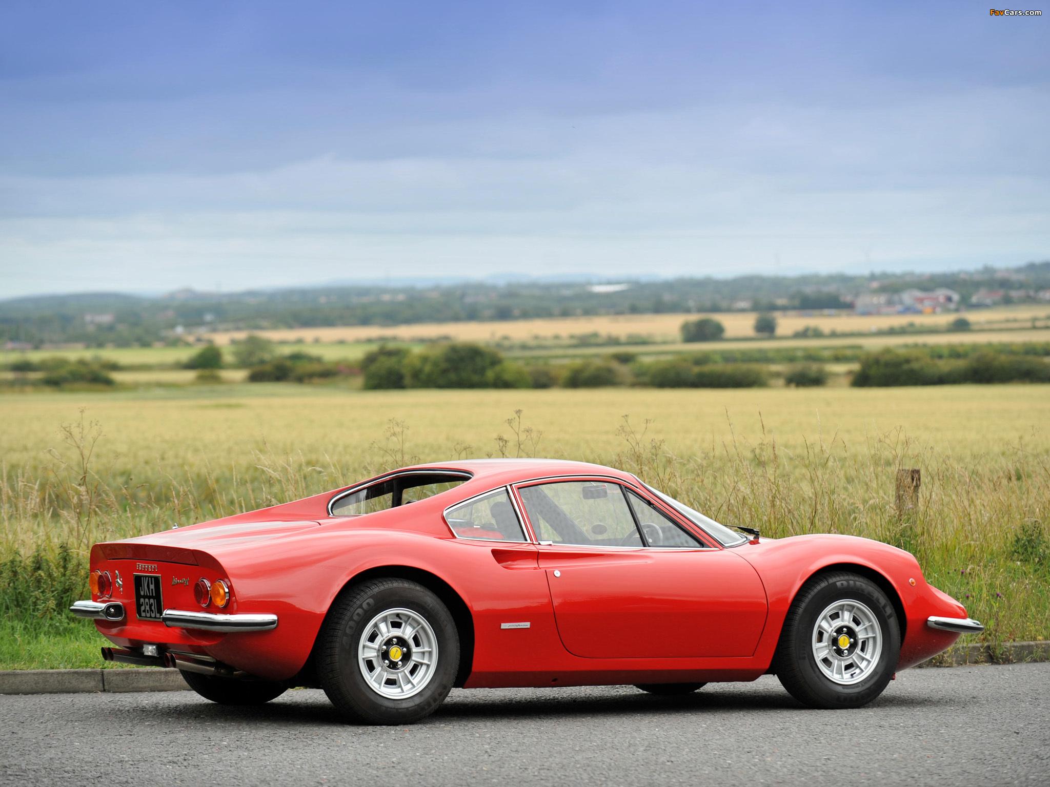 2048x1536 Ferrari Dino 246 GT UK Spec 1969–74 Wallpaper (2048x1536)