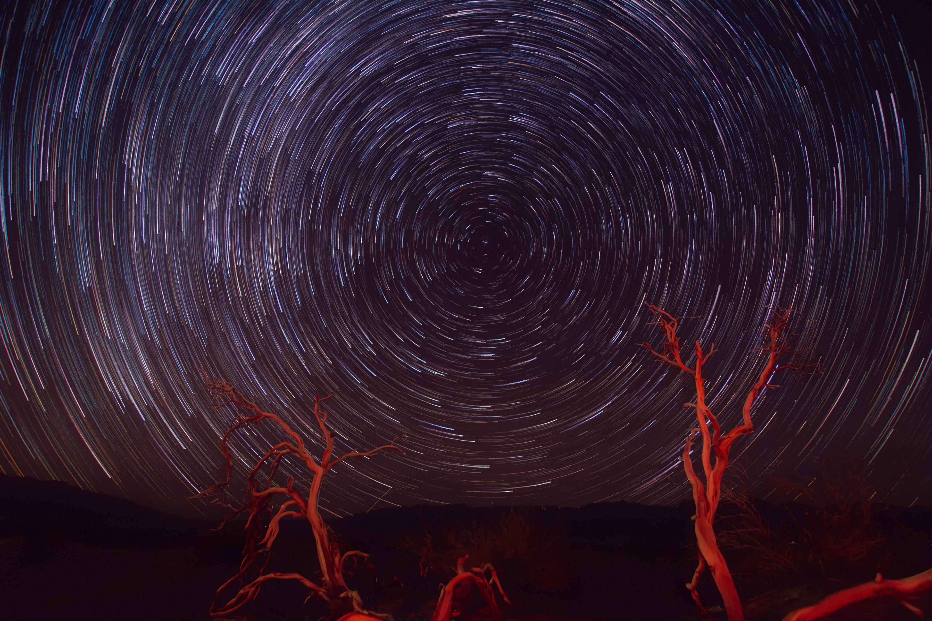 3840x2560 Wallpaper / the universe is watching 4k wallpaper