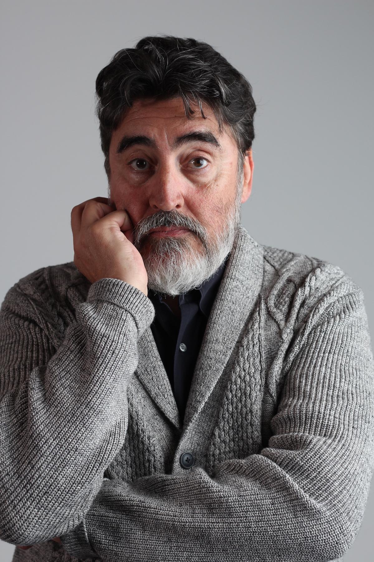 1200x1800 ASKED & ANSWERED: An Interview with Alfred Molina