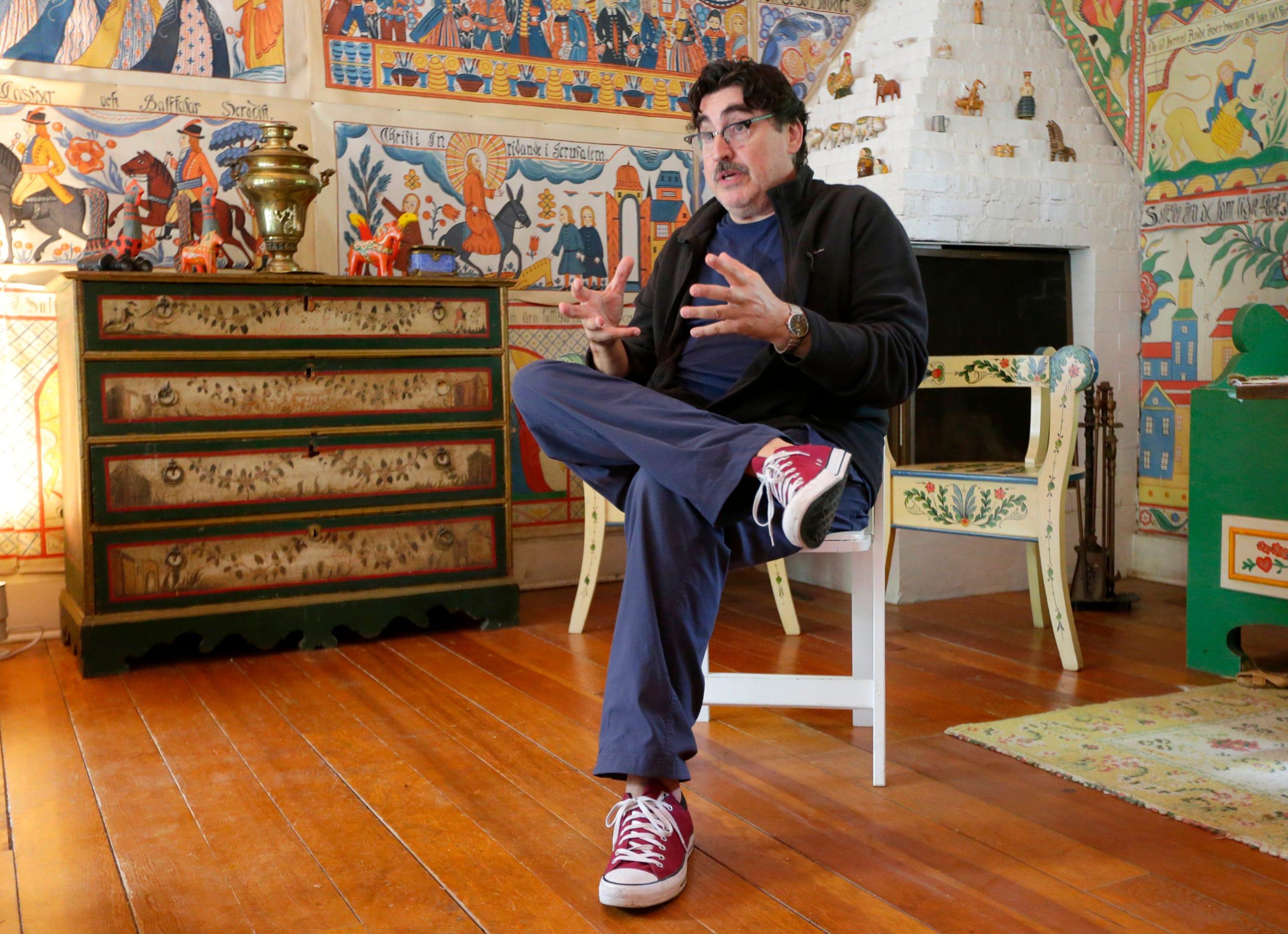 2560x1856 Photos: Alfred Molina shares acting lessons in Ten Chimneys class