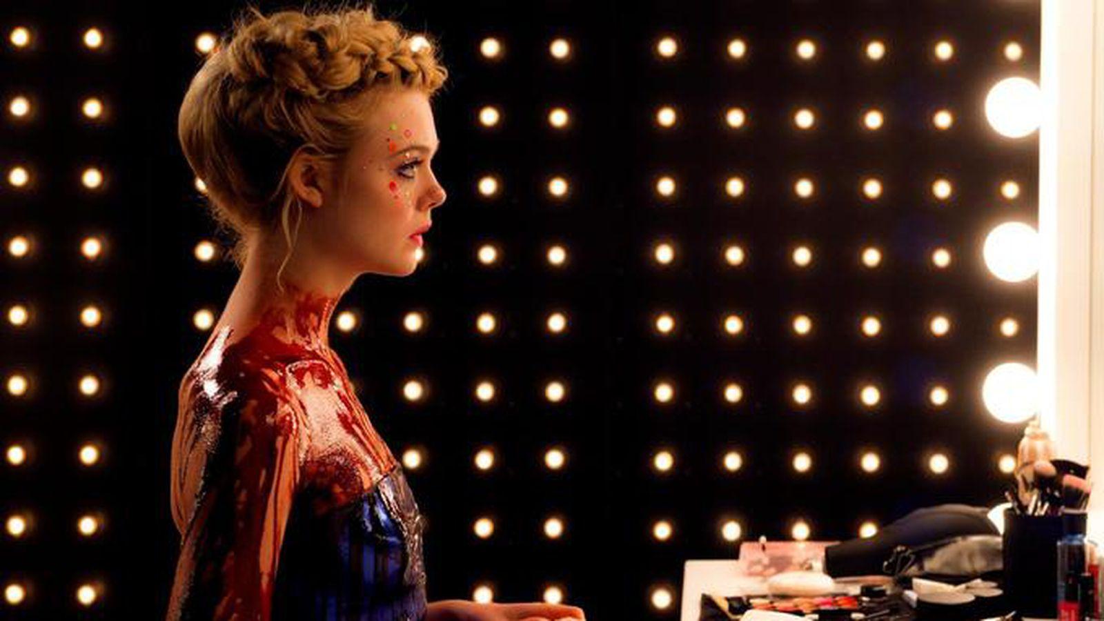 1600x900 The Neon Demon: A Spoiler Filled Chat About The Year's Best Or Worst Movie