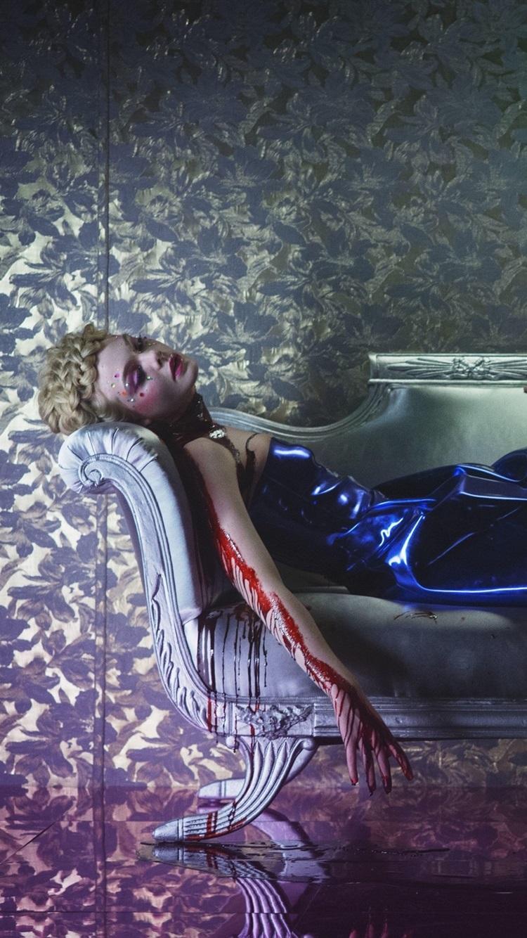 750x1334 The Neon Demon, Elle Fanning, 2016 Movie 750x1334 IPhone 8 7 6 6S Wallpaper, Background, Picture, Image