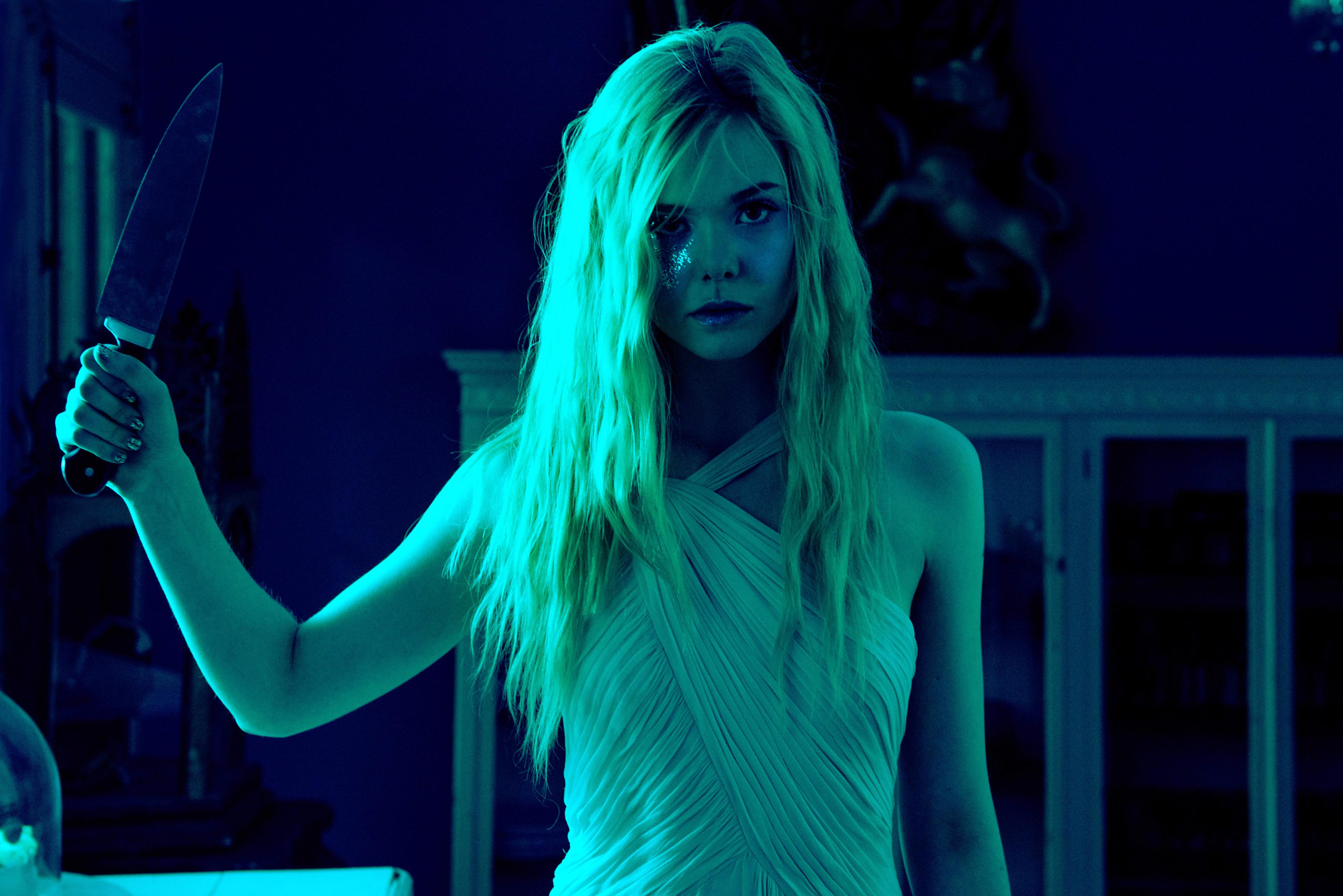 4200x2803 The Neon Demon Neon Demon Photo