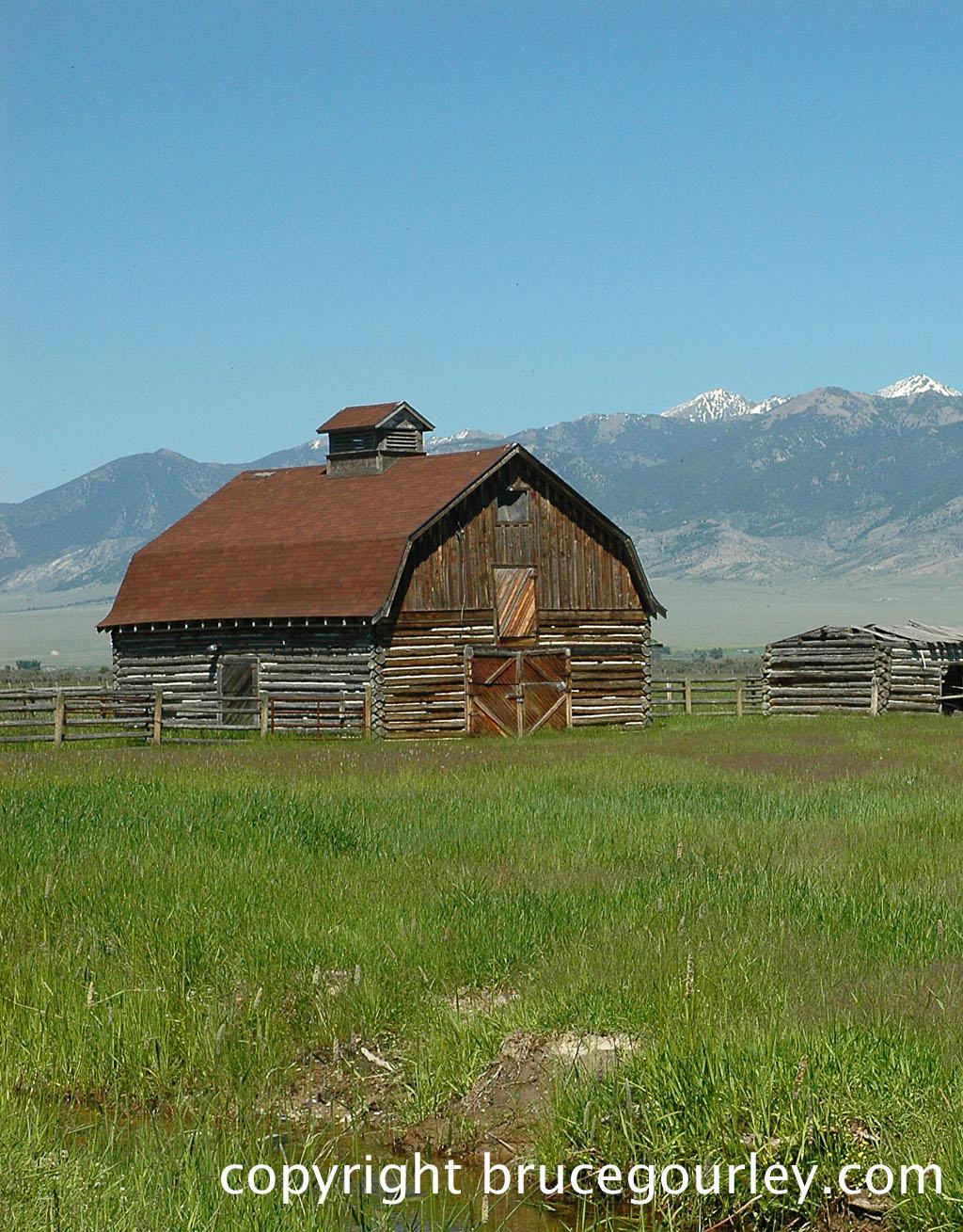 1024x1309 Montana Ranch Wallpaper