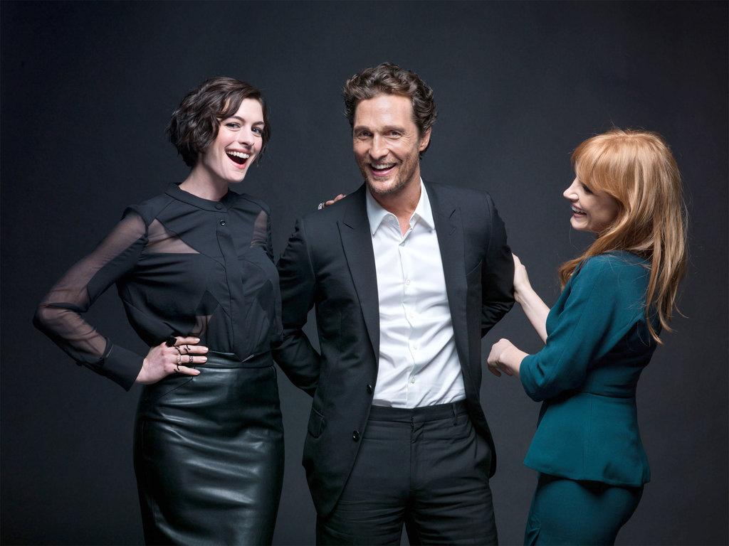 1024x768 Matthew McConaughey, Anne Hathaway and Jessica Chastain on 'Interstellar'