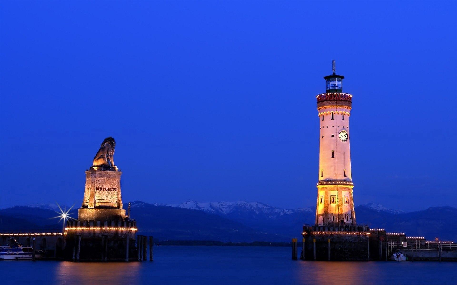 1920x1200 Sky, city, light, lighthouse, water wallpaper