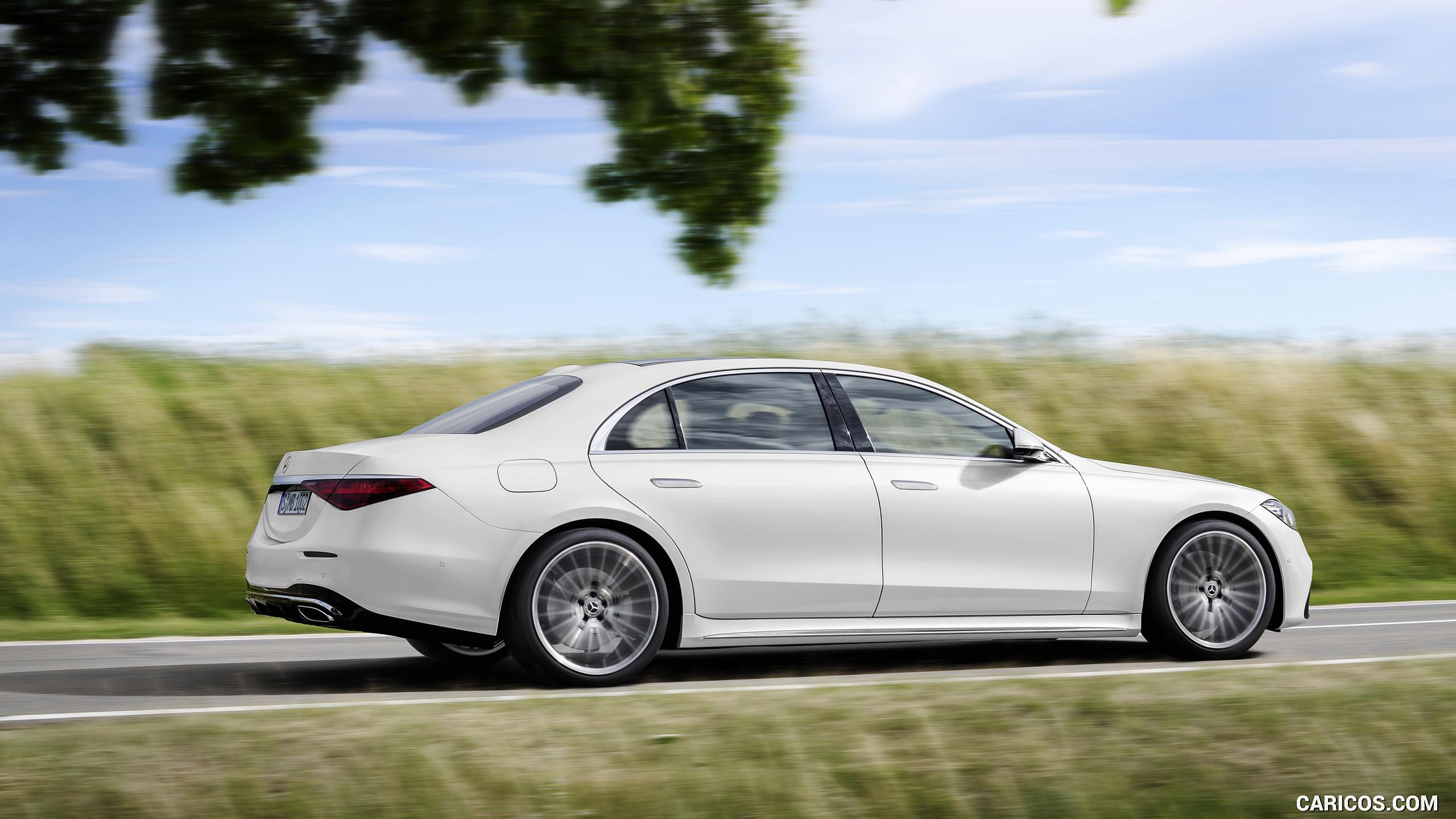 2560x1440 Mercedes Benz S Class (Color: Diamond White)