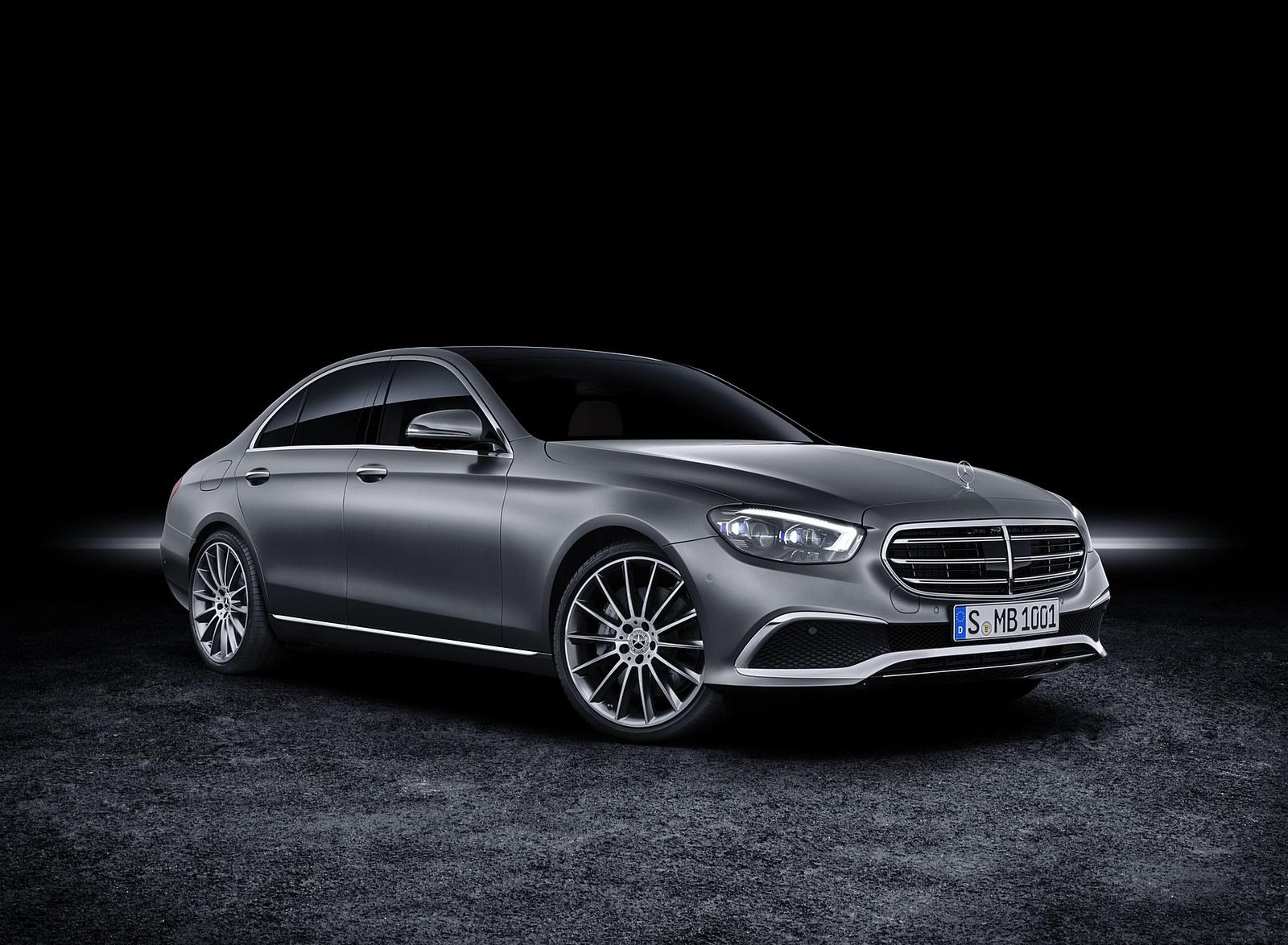 1600x1174 Mercedes Benz E Class (Color: Selenit Grey Magno) Front Three Quarter Wallpaper (56)