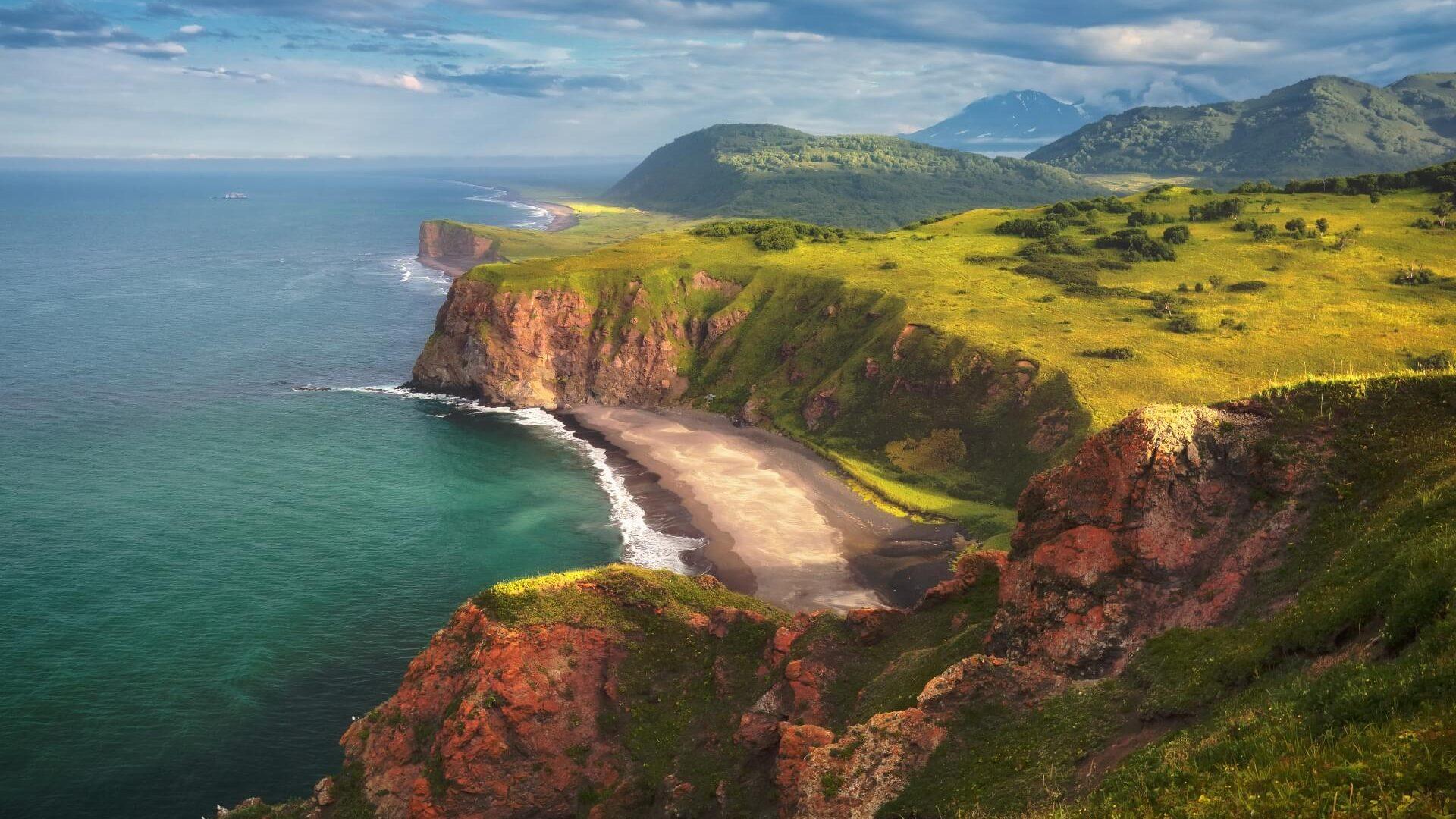 1920x1080 Kamchatka Peninsula In Russian Far East The Pacific Ocean And The Sea Of Okhotsk Desktop HD Wallpaper For Mobile Phones And Computer :
