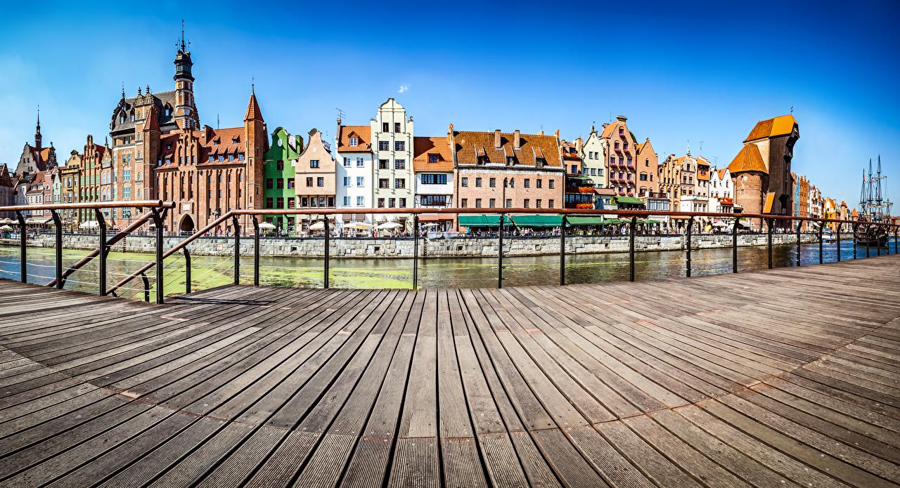 1280x695 Photos Gdańsk Poland Fence Rivers Waterfront Cities Building Wood