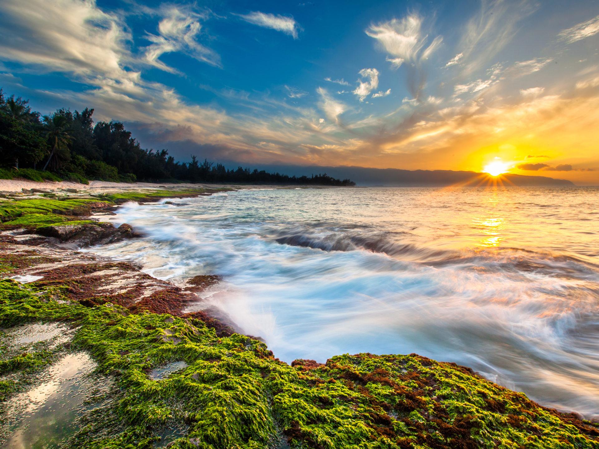 1920x1440 Sunset Over Maui Beach Dawn In Hawaii 4k Ultra HD Wallpaper For Mobile Phones And Computer 3840x2160 :