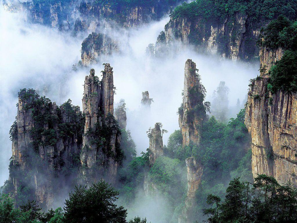 1024x768 Incredible Natural Phenomenon 5. Tianzi mountains, Zhangjiajie national forest park, Tianzi mountains, china
