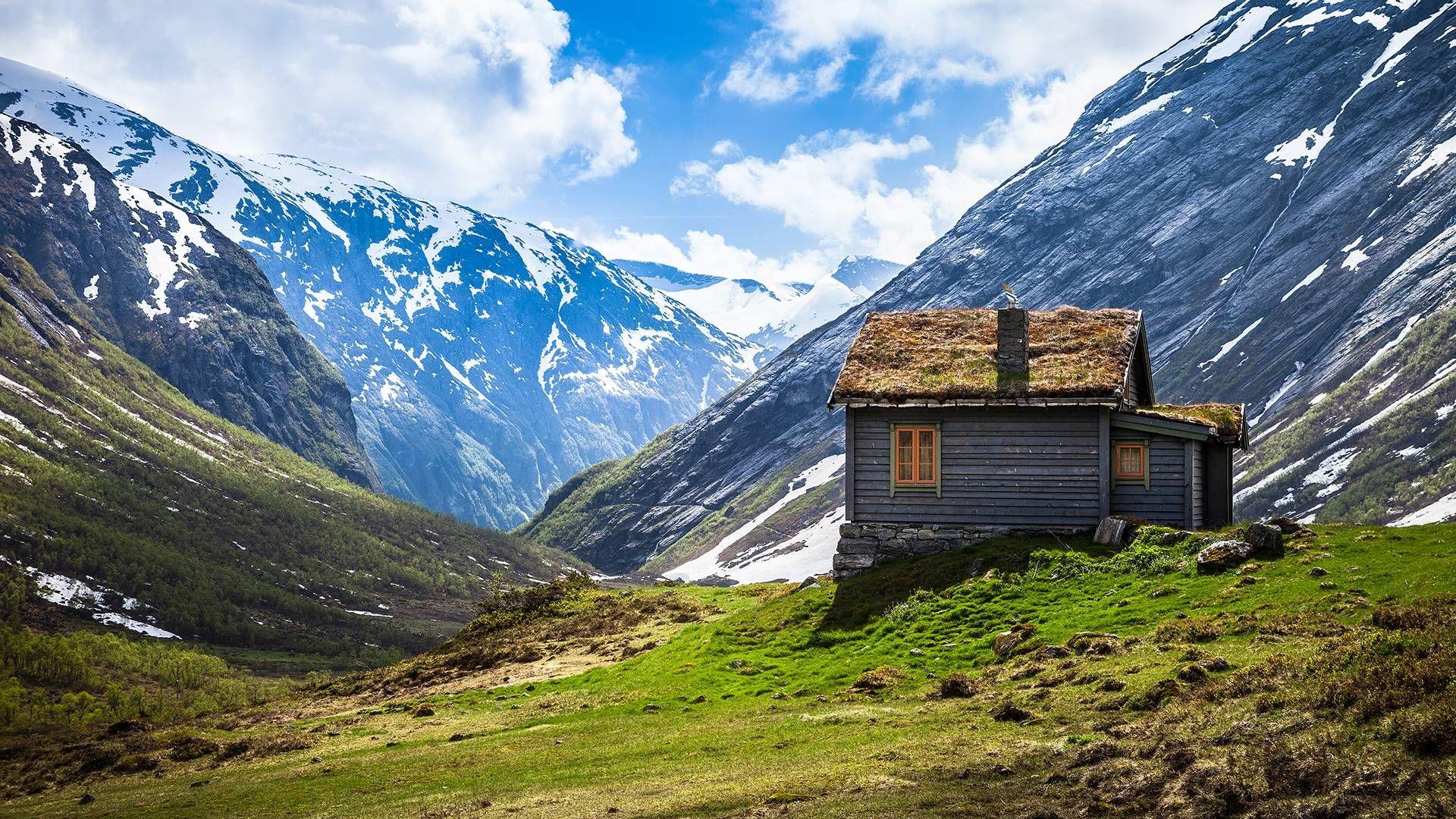 1920x1080 Summer residence between Geiranger and Stryn in Norway [1920x1080]. Cabin in the mountains, Scenic landscape, Scenery