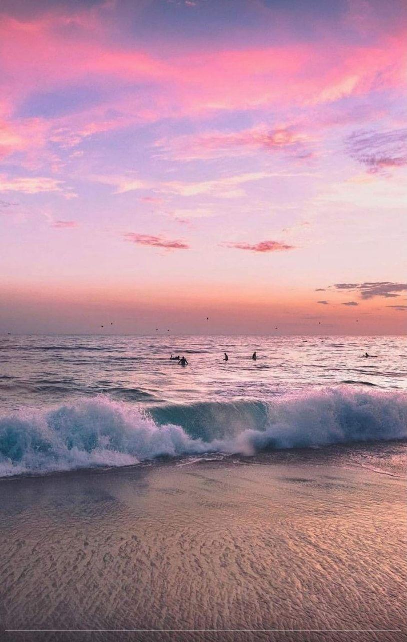 813x1280 pink sunset. Sunset wallpaper, Sky aesthetic, Beach wallpaper