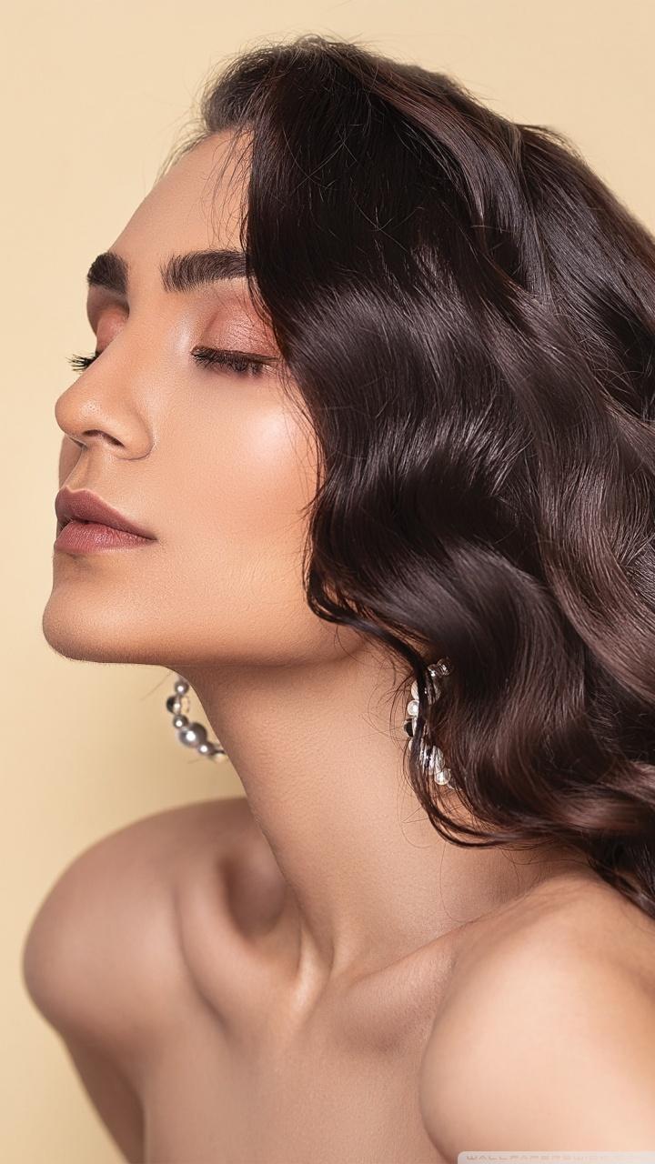 720x1280 Beautiful Woman Natural Long Brown Hair Aesthetic Ultra HD Desktop Background Wallpaper for 4K UHD TV : Widescreen & UltraWide Desktop & Laptop : Tablet