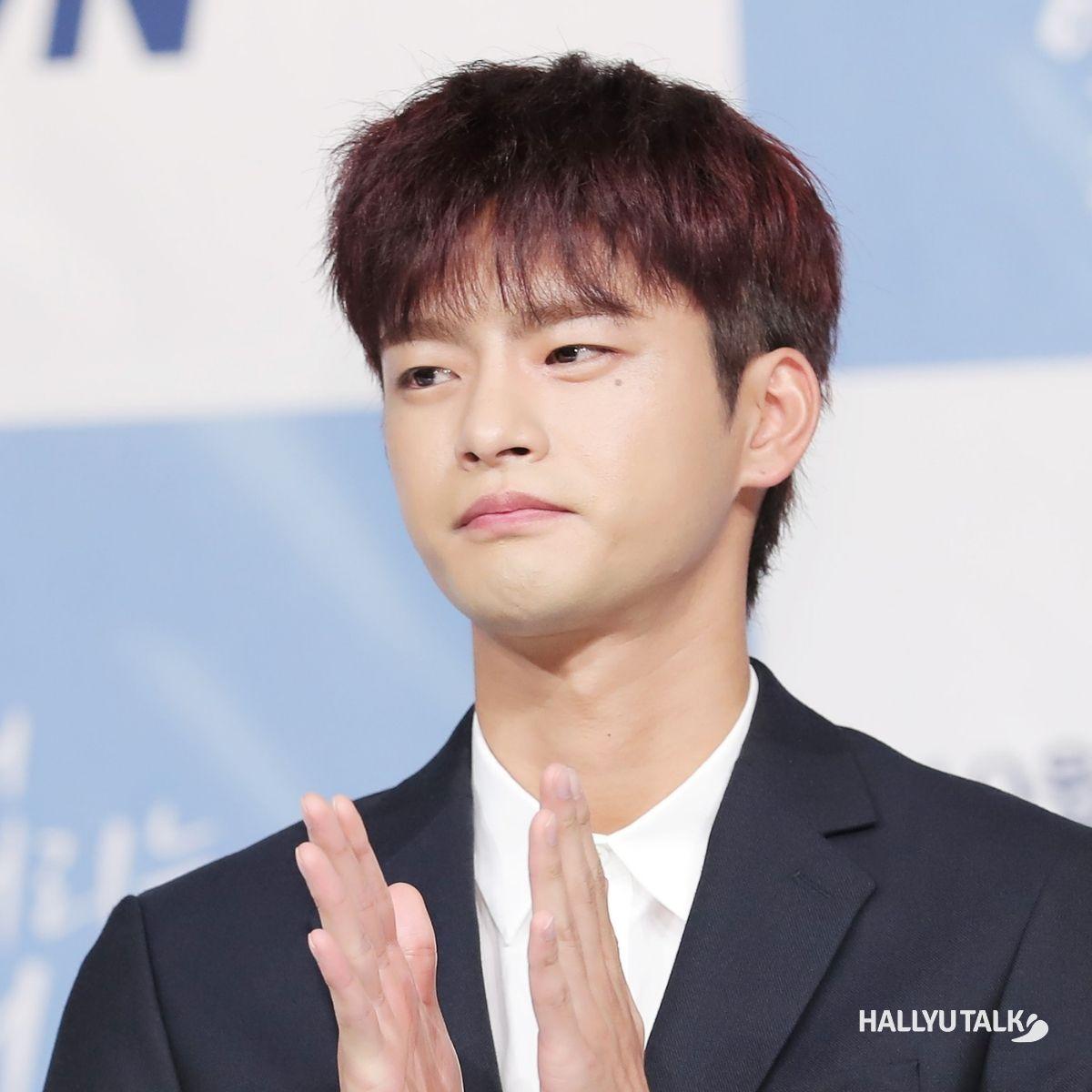1200x1200 Doom At Your Service star Seo In Guk looks enthralling as star Ballerino in a special cameo role in Navillera