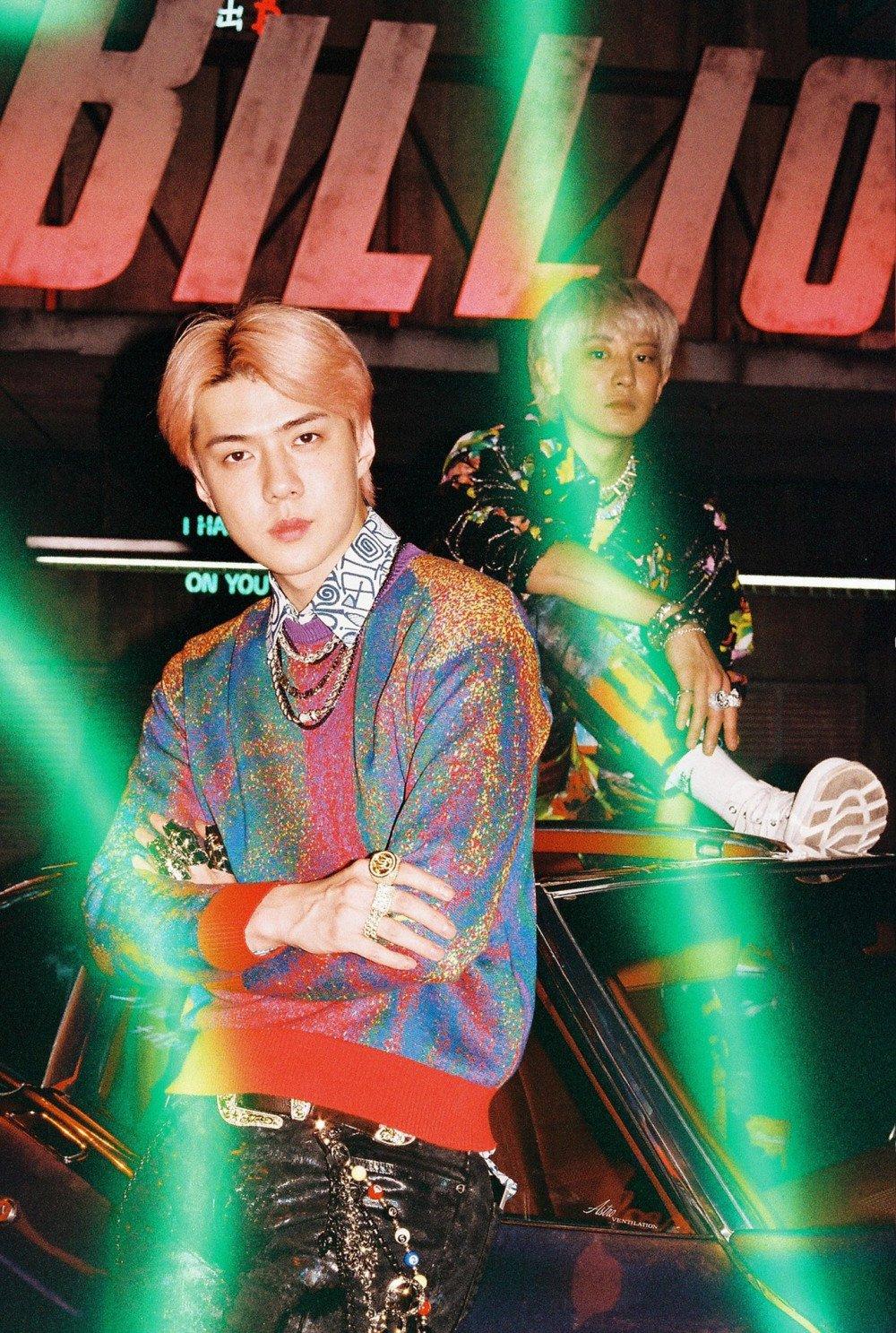 1000x1487 EXO's Sehun and Chanyeol unveil the latest teaser image for '1 Billion Views'