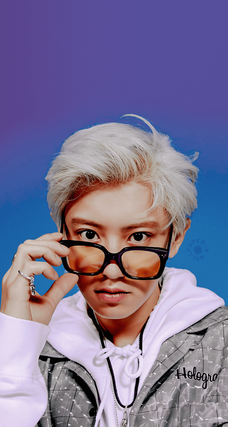 800x1500 Exo SC Wallpaper