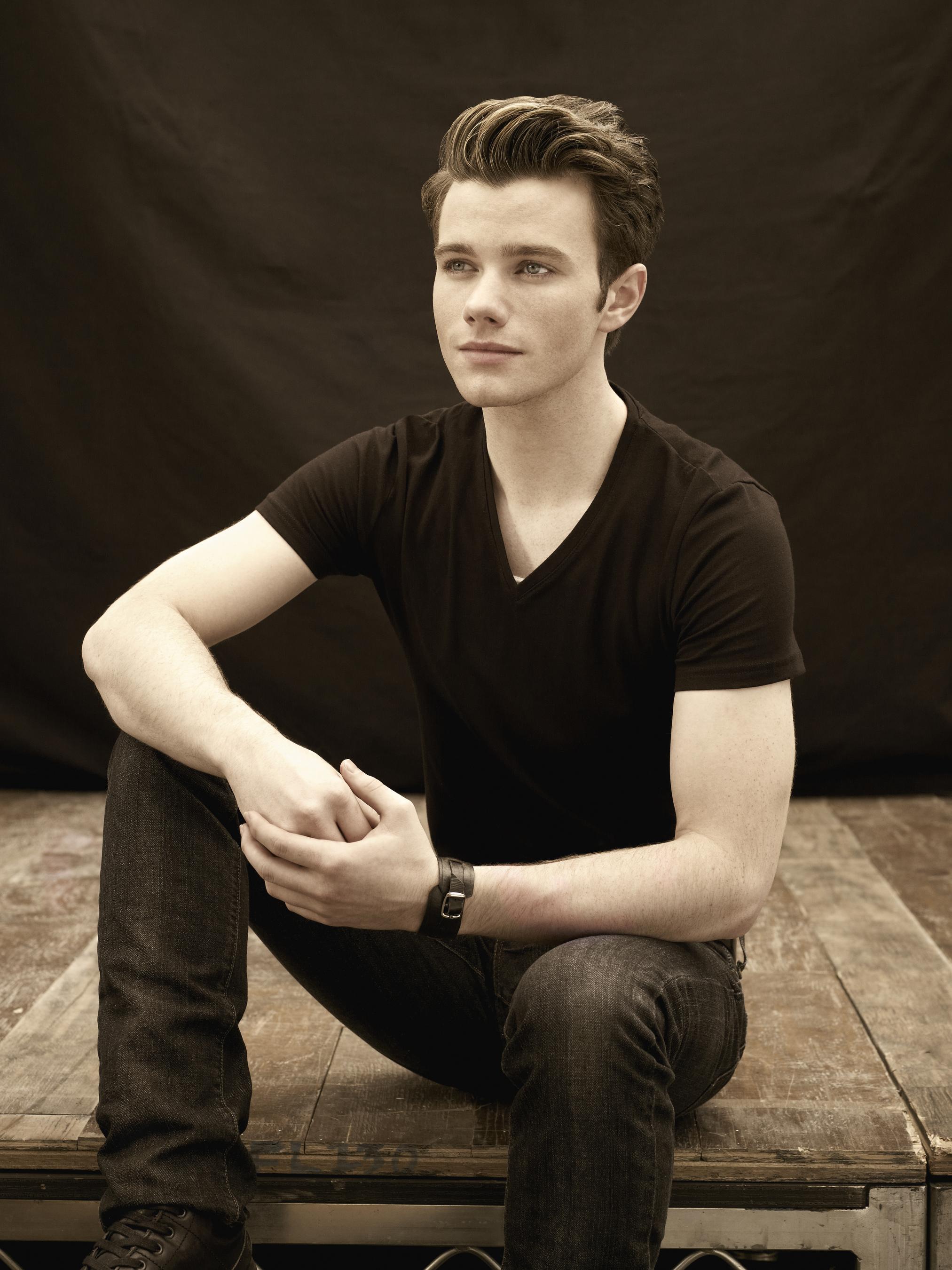 Chris Colfer Wallpapers - Top Free Chris Colfer Backgrounds