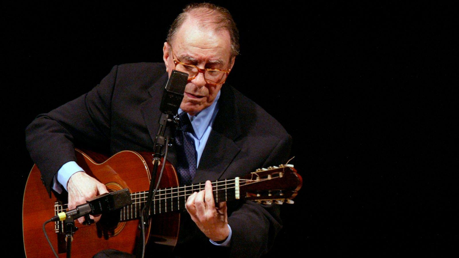 1600x900 Brazilian bossa nova pioneer Joao Gilberto dies