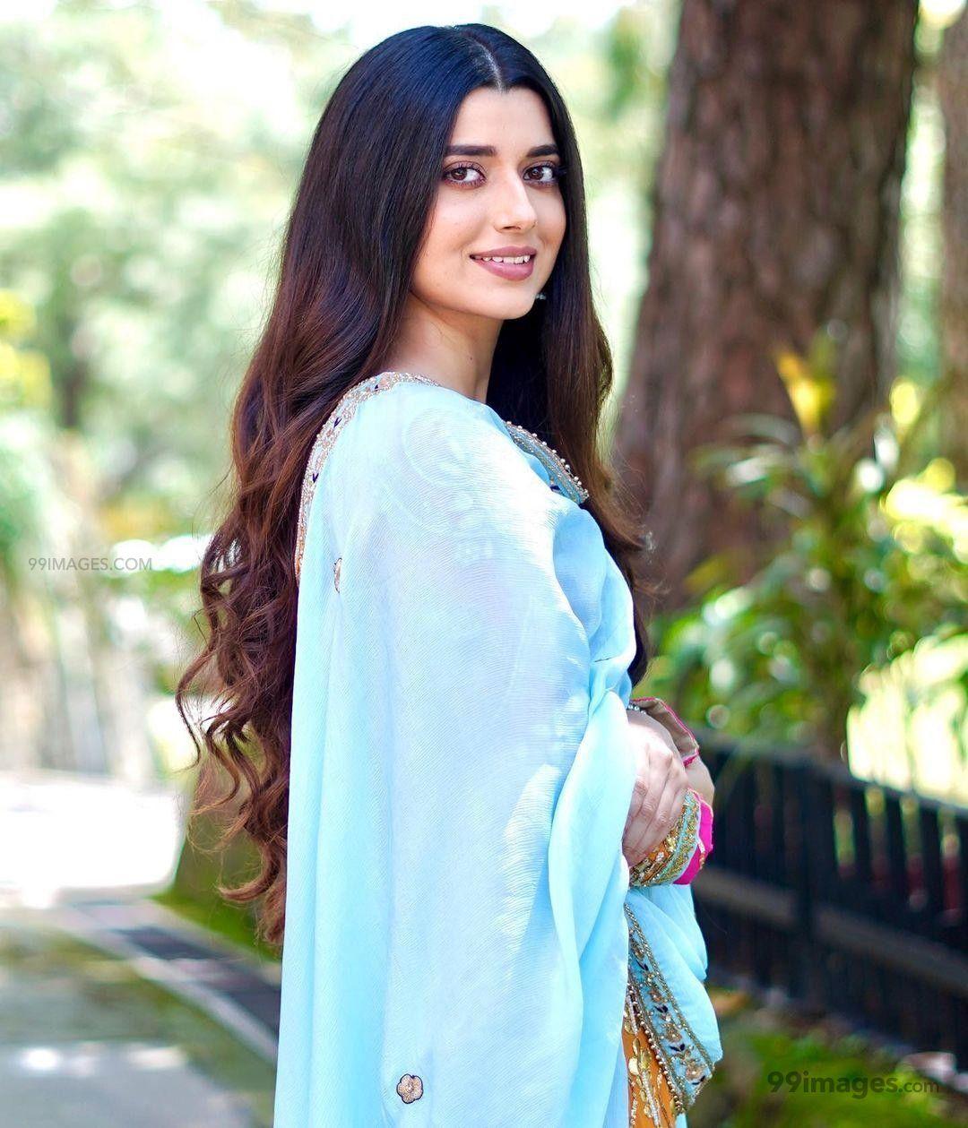 1080x1259 Nimrat Khaira Hot Beautiful HD Photo / Wallpaper, WhatsApp DP (1080p) (png / jpg) (2021)