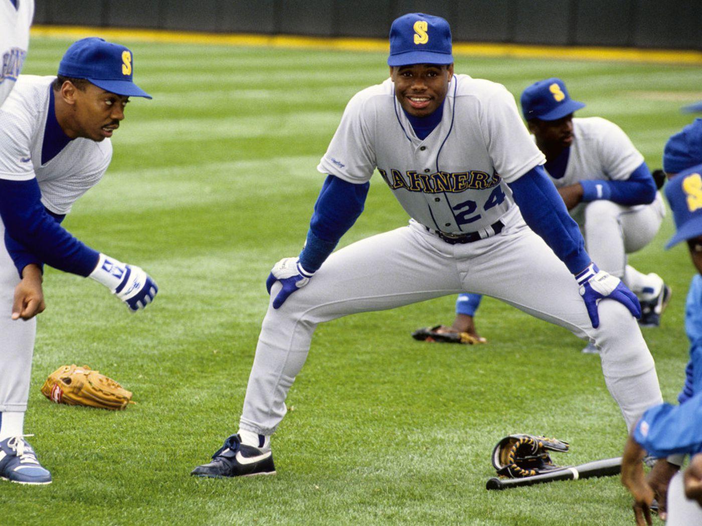 1400x1050 Ken Griffey Jr and me