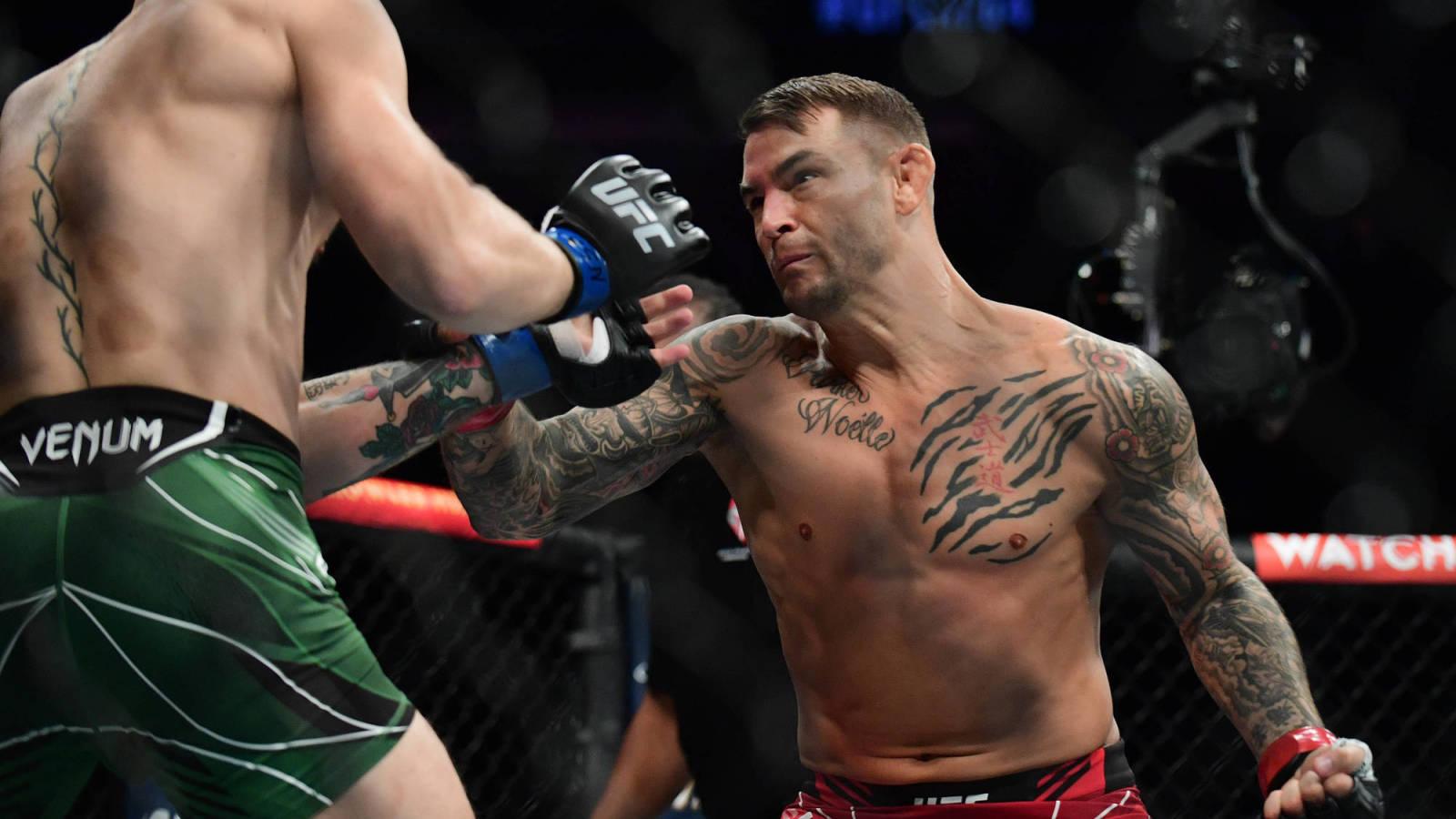 1600x900 Dustin Poirier caught cheating during Conor McGregor fight?