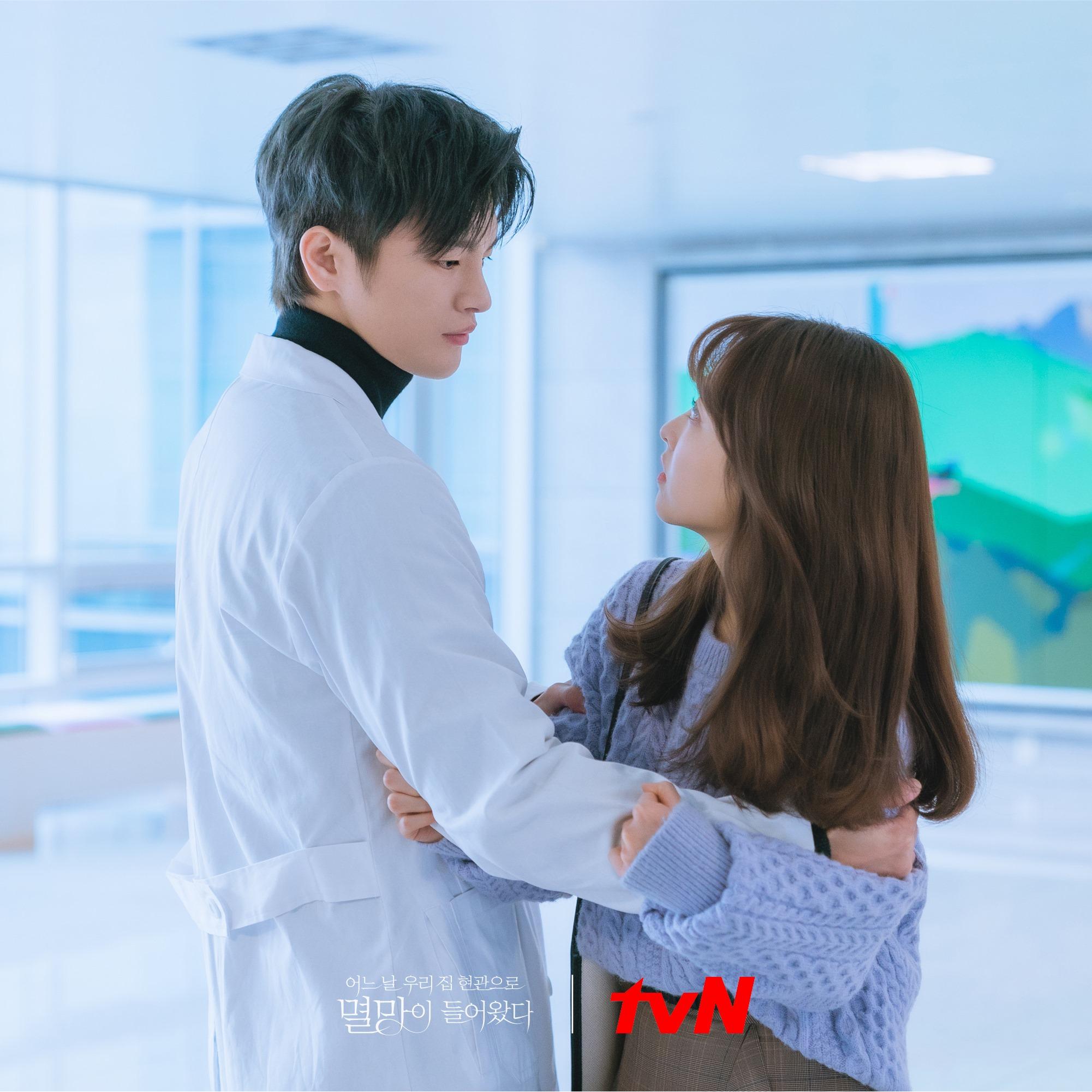 2001x2001 Doom At Your Service Unveils Teaser Photo Featuring Park Bo Young & Seo In Guk