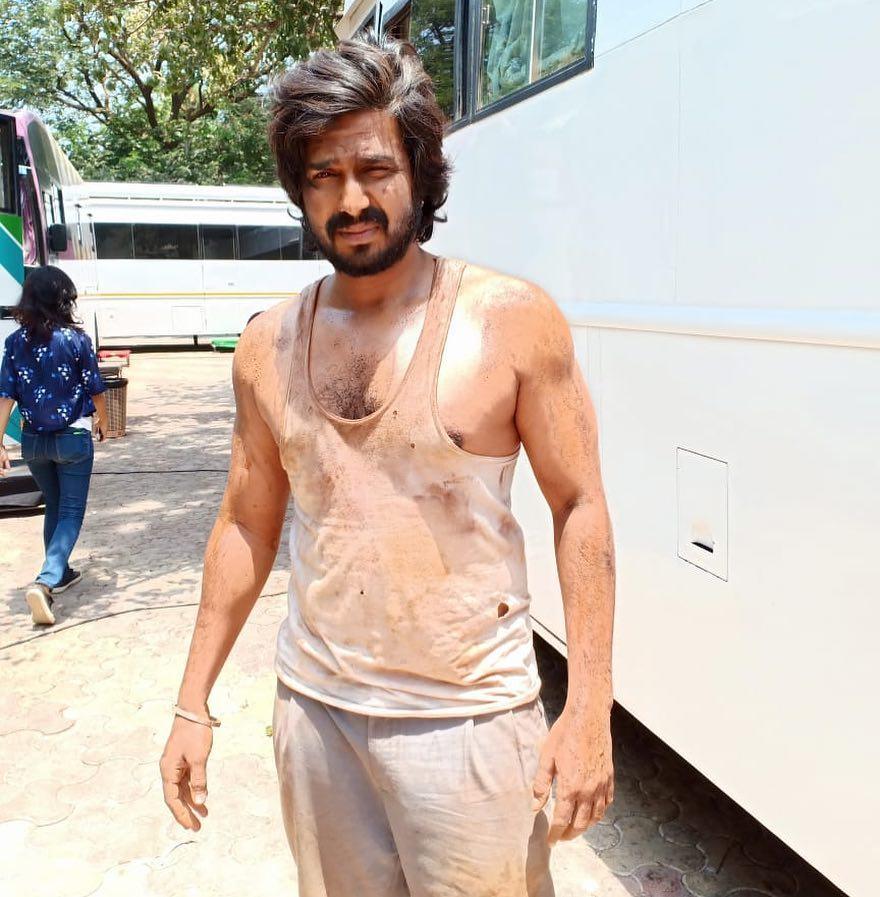 880x897 Vishnu Vishal Photo: Latest Vishnu Vishal Image, HD Wallpaper, Picture, Gallery of Actor Vishnu Vishal