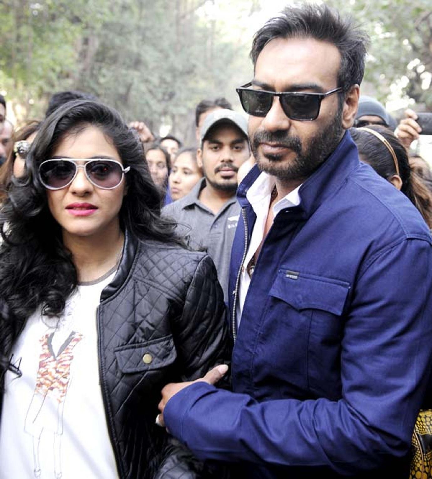 1380x1531 Beautiful Desktop HD Wallpaper Download: Beautiful Copule kajol and Ajay Devgn Wallpaper