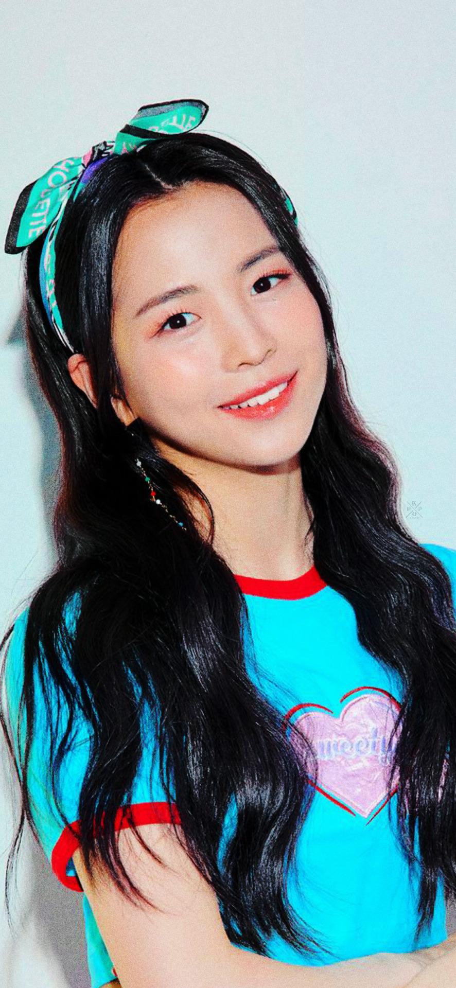886x1920 Kpop Locks