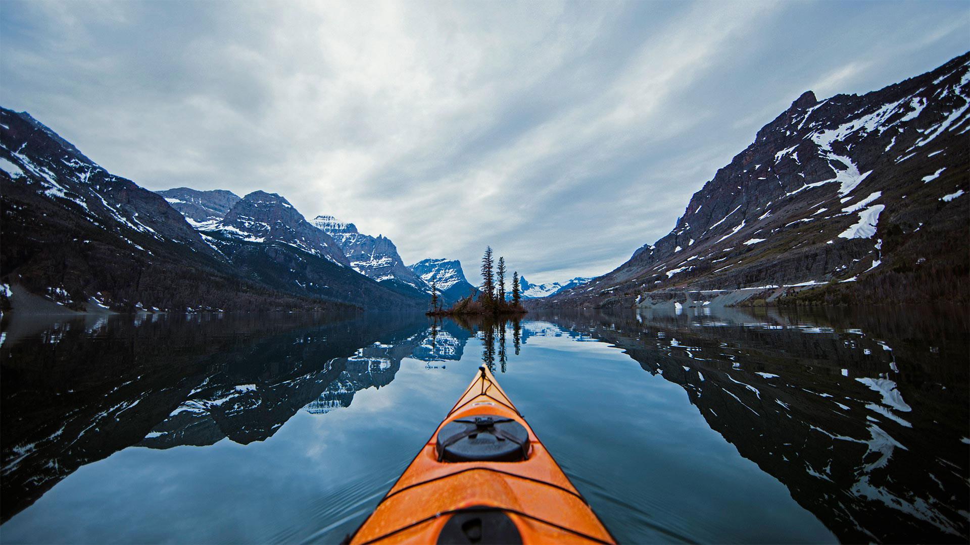 1920x1080 Kayaking in Glacier National Park, Montana
