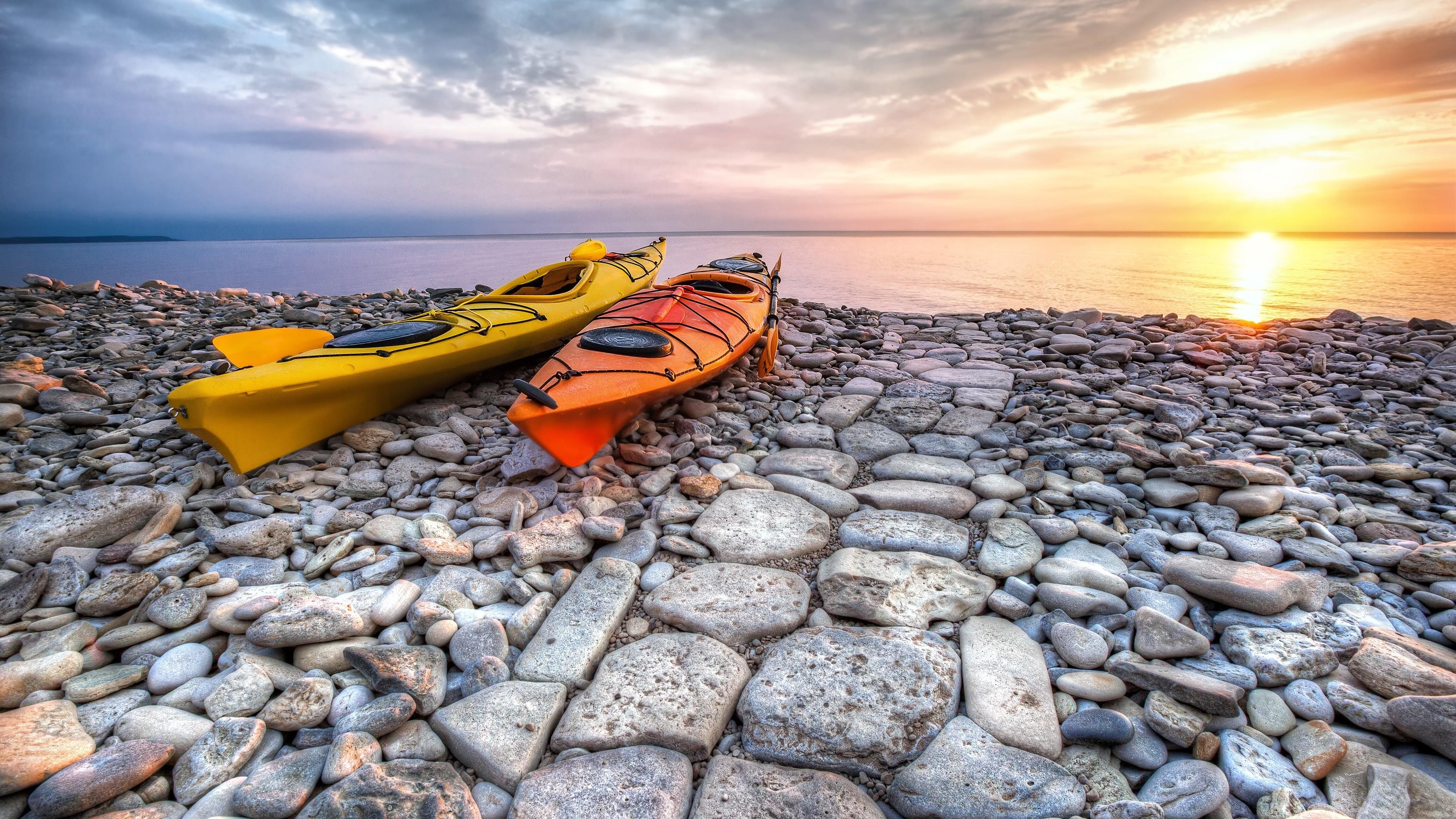 3840x2160 Kayak Wallpaper background picture