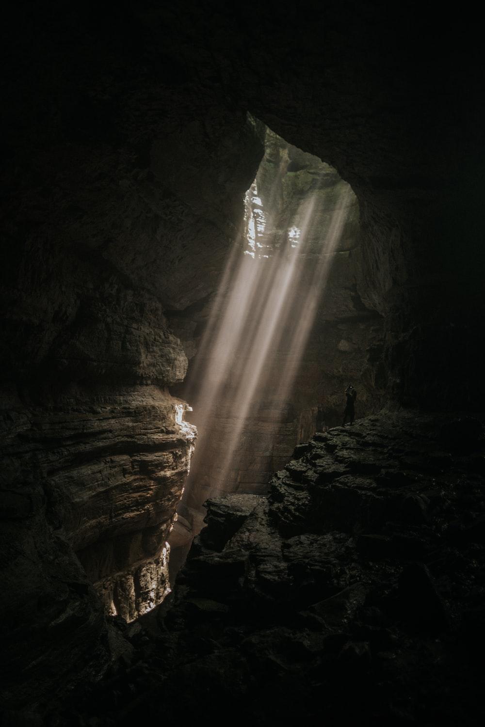 Dark Cave Wallpapers - Top Free Dark Cave Backgrounds - WallpaperAccess