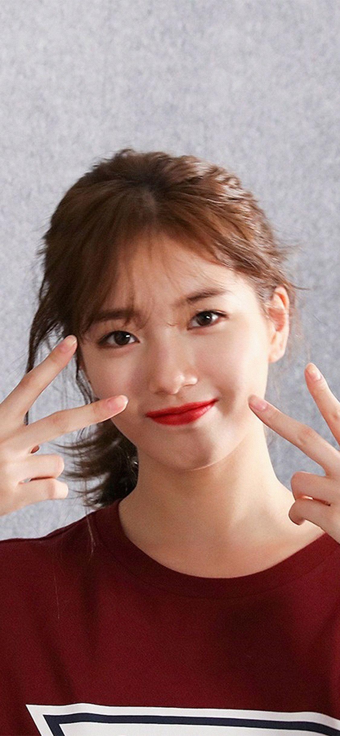 1125x2436 Suji Cute Asian Girl Kpop IPhone XS XS Max XR Wallpaper