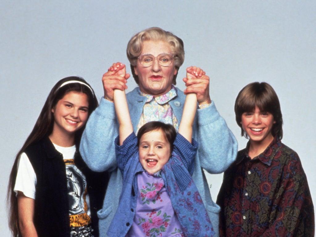 1024x768 Mrs Doubtfire child actor Lisa Jakub mocks article asking 'whatever happened' to her
