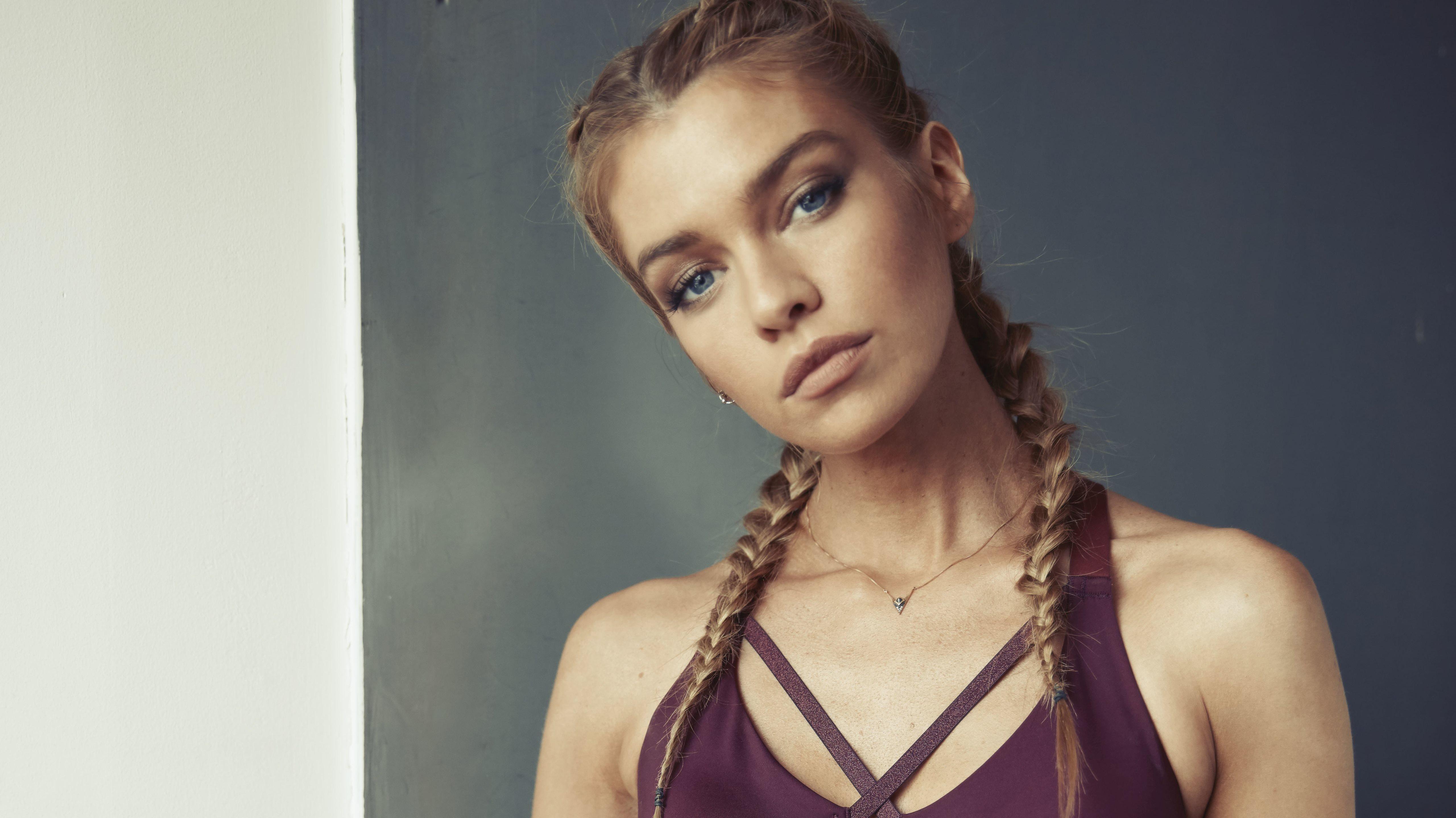 5120x2880 stella maxwell w magazine 5k MacBook Air Wallpaper Download