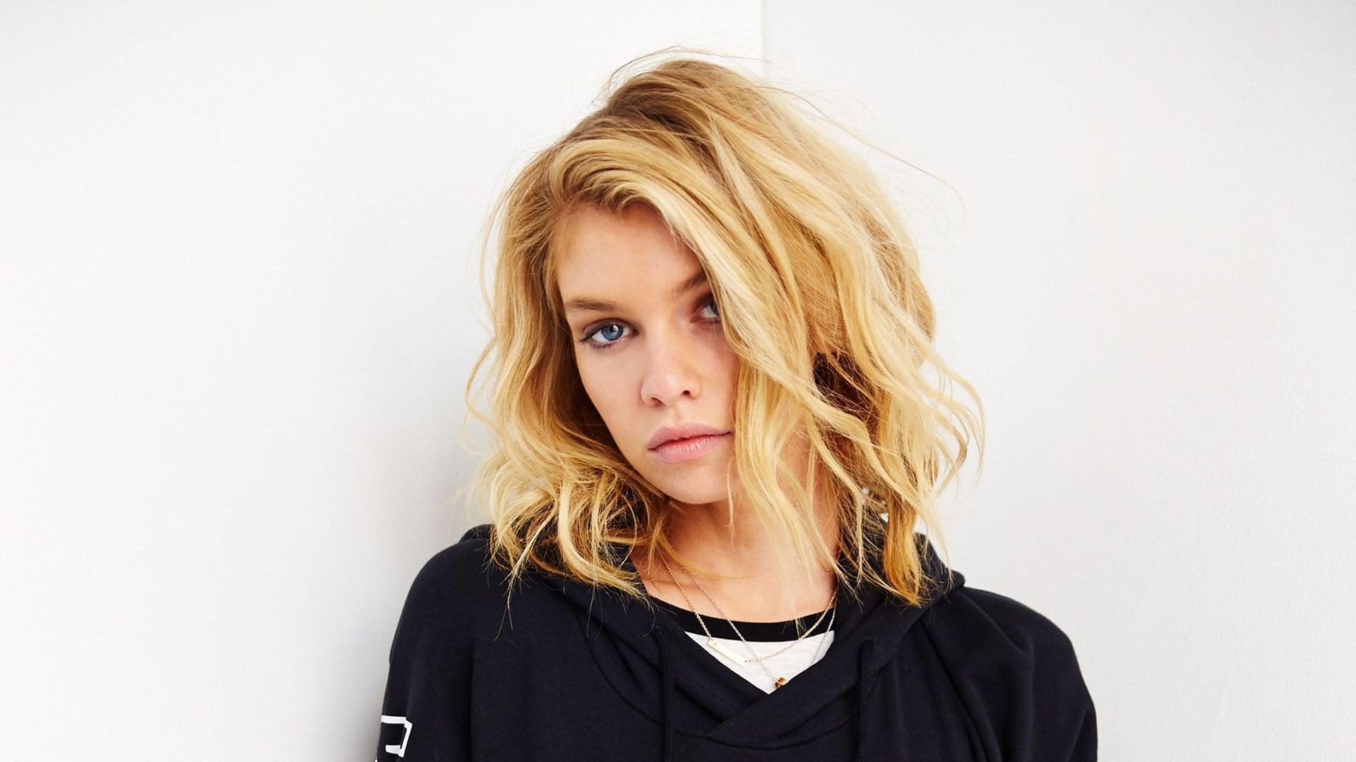1920x1080 Stella Maxwell Desktop Wallpaper 61058 1920x1080px