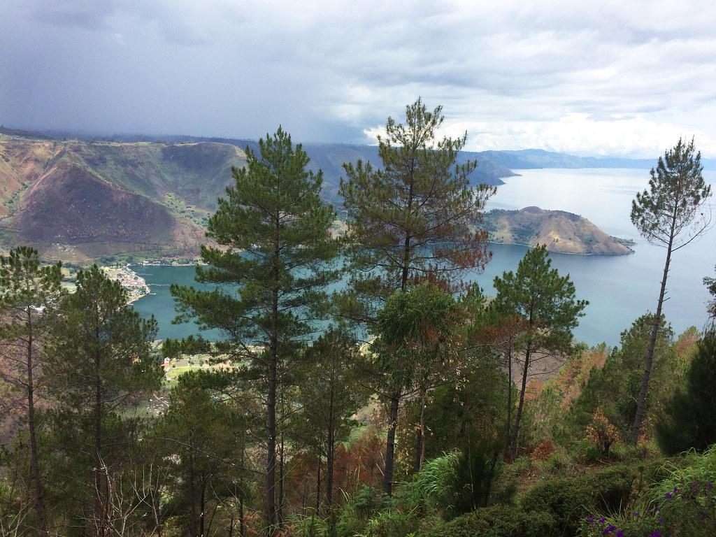 1024x768 Lake Toba. Dicing with death to reach Brastagi, Lake Toba a