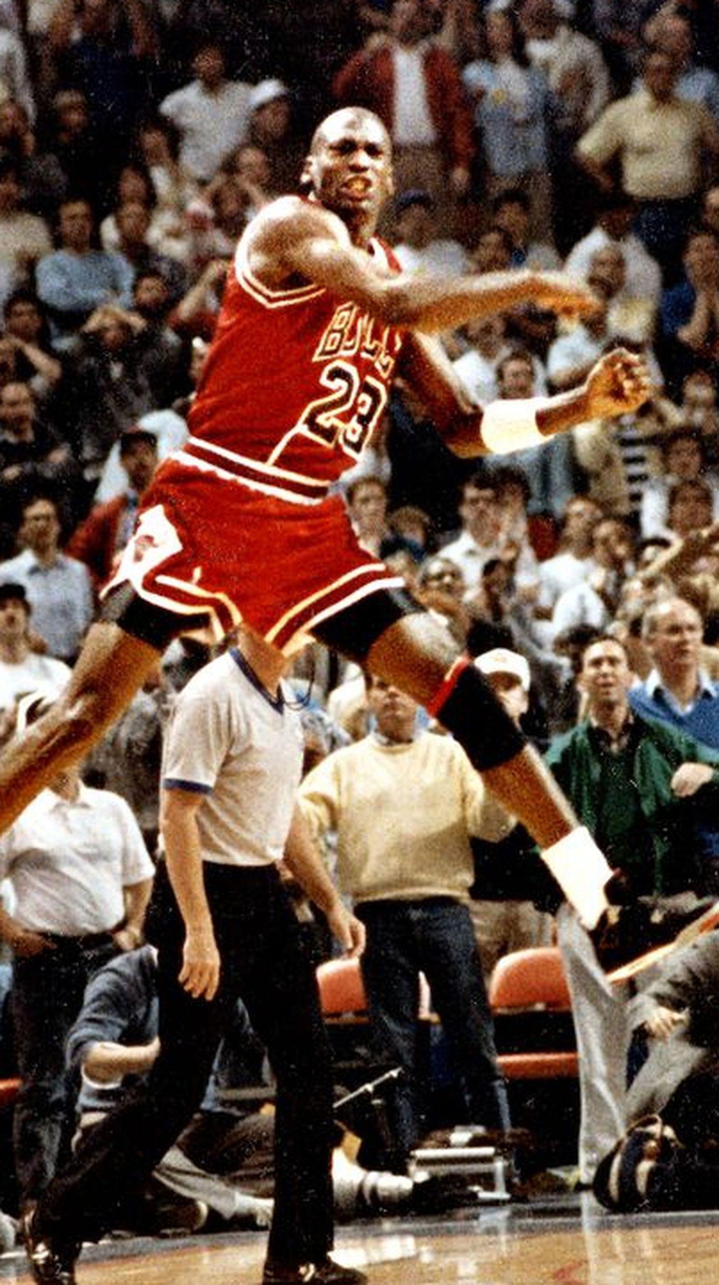 1400x2500 Last Dance' is over, but consumer craze for Michael Jordan and ′90s Bulls erupts