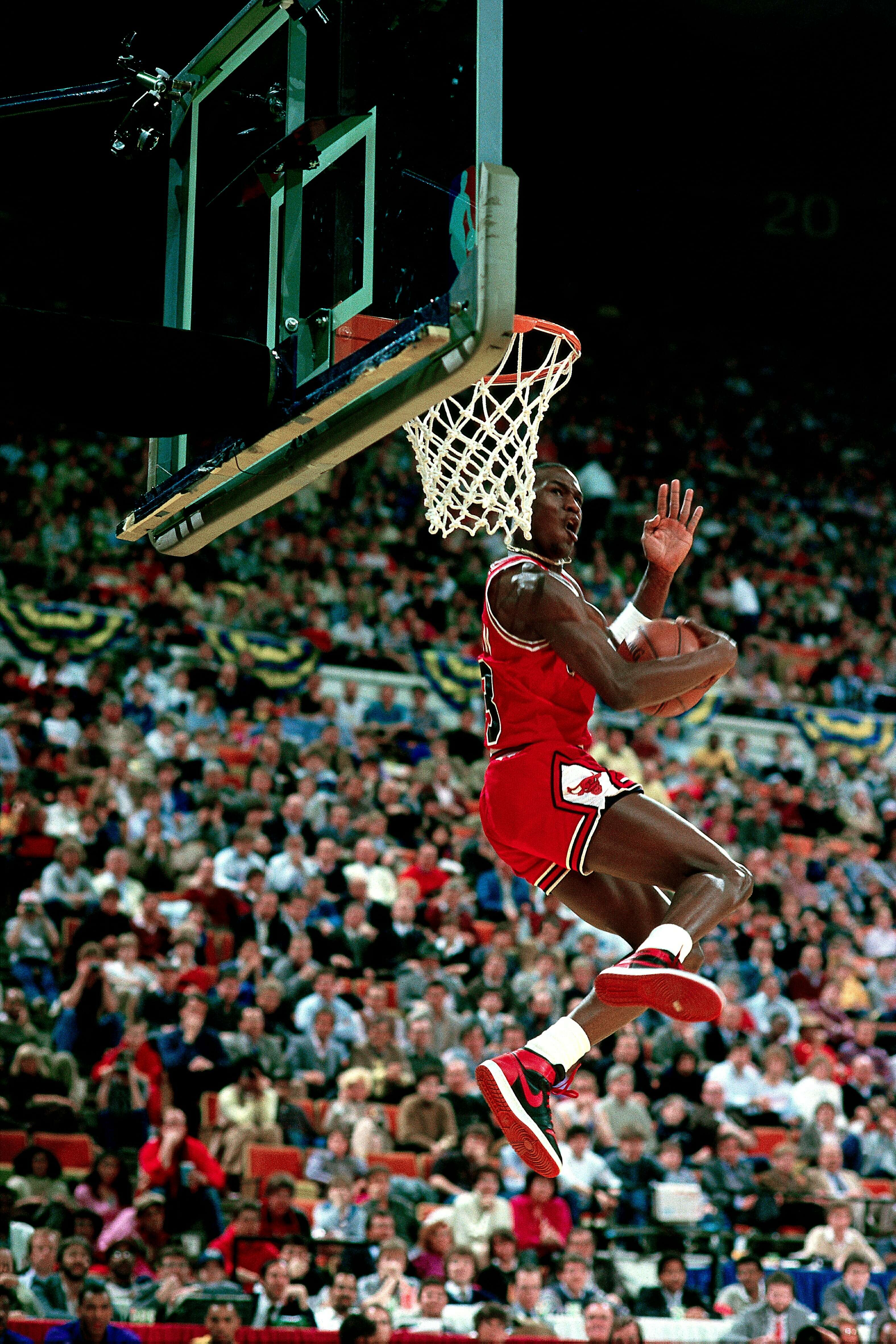3152x4728 Michael Jordan's Sneakers And NBA Ban: How Celebrity Endorsed Footwear Got Started