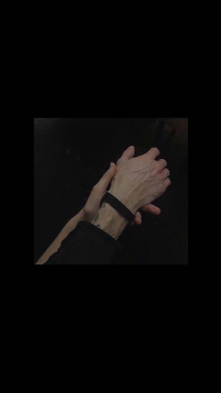 750x1334 Quotes Relationship Aesthetic Wallpaper Couple