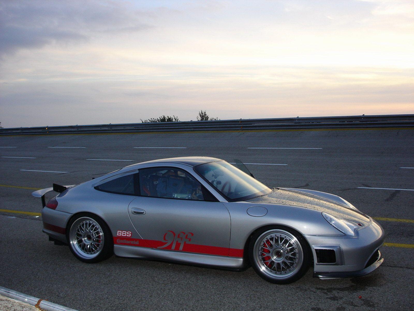 1600x1200 9ff 9f V400 (241.1mph). Gloomy Of German Car. Car Pics