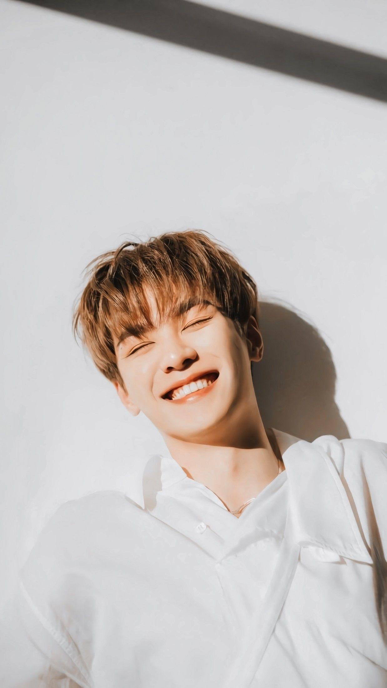 1238x2202 Kun. Nct. WayV. Wallpaper. Lockscreen. Aesthetic. Nct kun, Nct, Kun nct