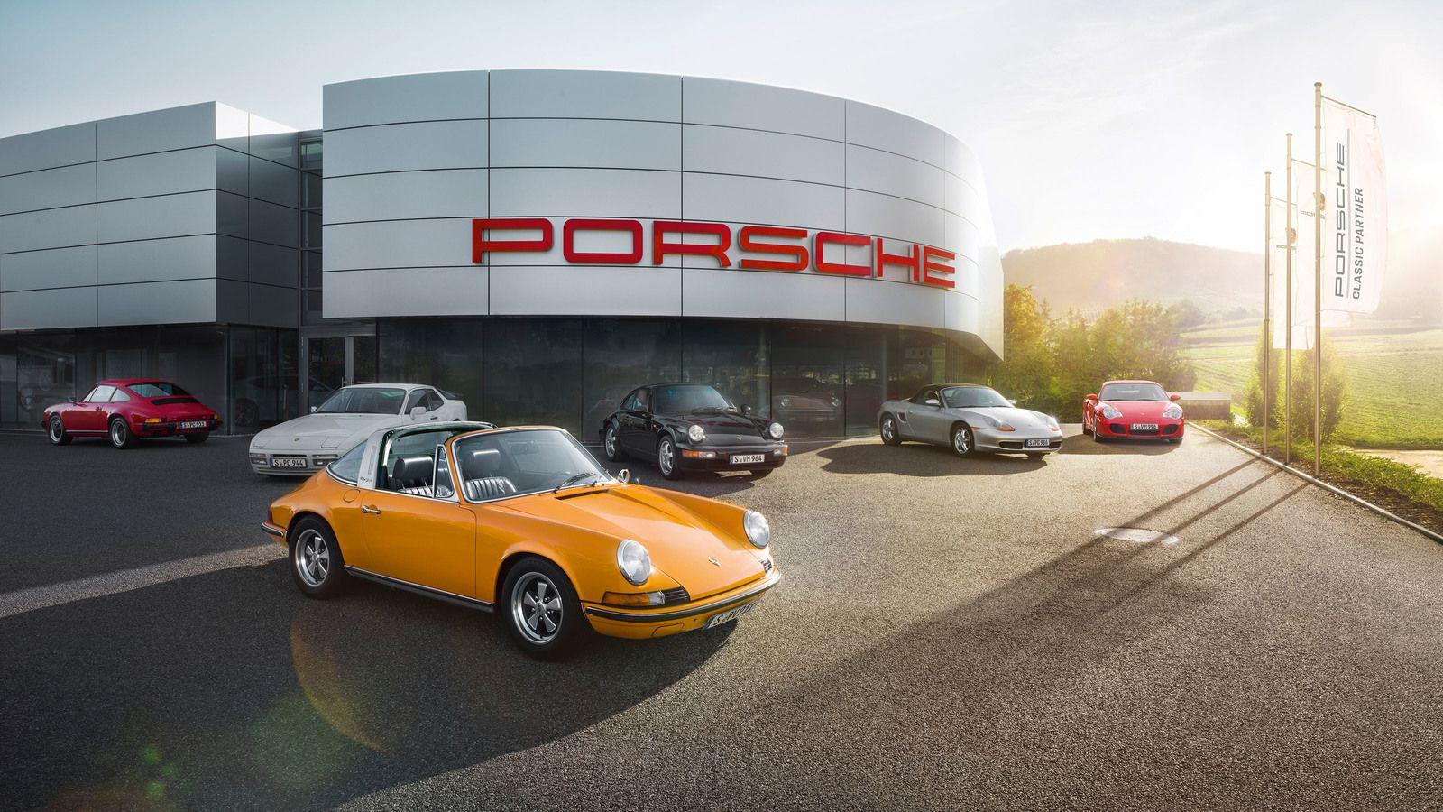 1600x900 Porsche Gallery